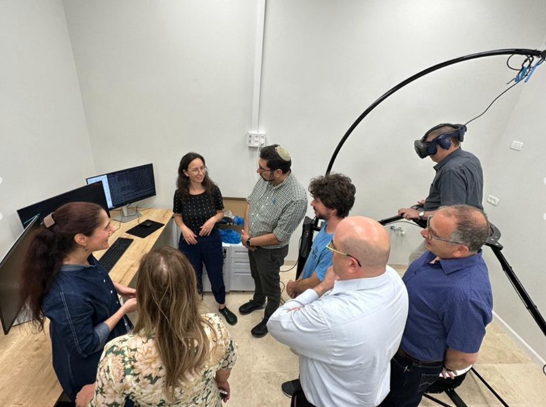 Bar- Ilan Faculty of Medicine (@biumedicine) on Twitter photo The heart speaks โ the mind listens: A research by Dr. <a href="/HannaKerenLab/">The HacK lab</a> shows that Low #HRV during chronic stress (e.g. war) may signal reduced emotional resilience & risk of #depression.
HRV = a key biomarker of mental health.
Biofeedback & early monitoring could help.
๐ The heart speaks โ the mind listens: A research by Dr. <a href="/HannaKerenLab/">The HacK lab</a> shows that Low #HRV during chronic stress (e.g. war) may signal reduced emotional resilience & risk of #depression.
HRV = a key biomarker of mental health.
Biofeedback & early monitoring could help.
๐