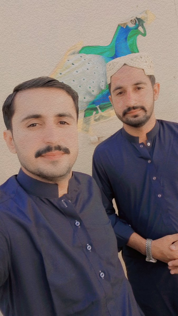 Barkatali243's tweet photo. Little brother 🥰 https://t.co/yX4qGQFigp