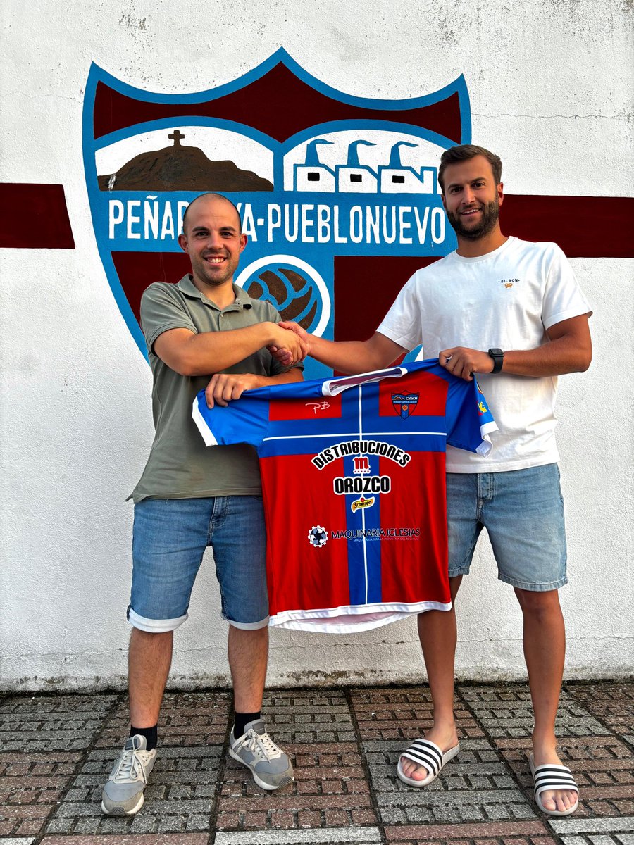penarroyacf1947's tweet photo. © COMUNICADO OFICIAL | ALBERTO GALLEGO 

El Peñarroya Pueblonuevo C.F. hace oficial la contratación de Alberto Gallego como segundo entrenador de nuestro primer equipo para esta temporada. Alberto acompañará en el banquillo Peñarriblense al técnico Jose Ignacio Sánchez. https://t.co/2IsNRMidGx