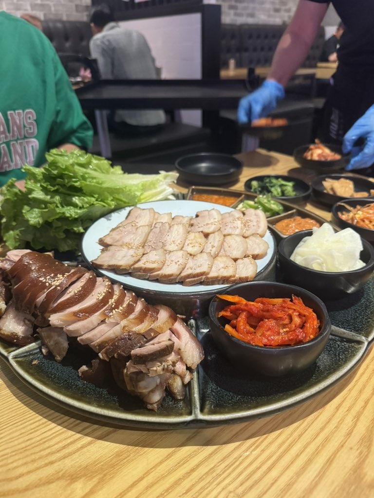 2人じゃ食べきれないので誰か来てください🥺