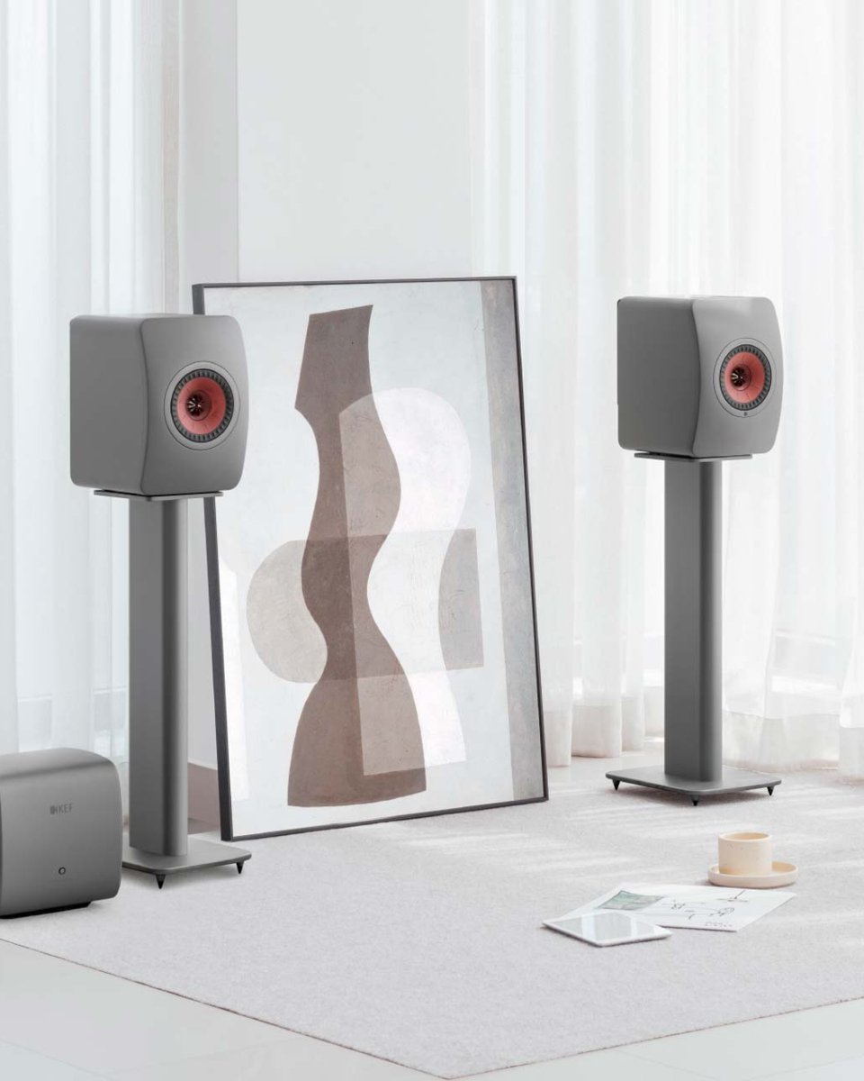 KEFAudio's tweet image. Active or passive? 🎛️🔊

Not sure what kind of HiFi speaker setup is right for you? Our latest blog breaks down the pros and cons of both, from setup simplicity to customisation.

Read more: kef.world/exh

#KEFListenAndBelieve #KEFAudio