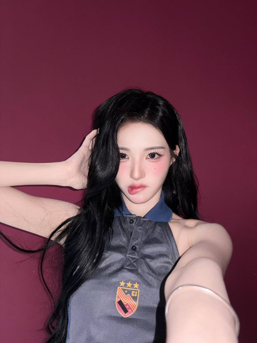 triplescosmos's tweet image. 🖤

#tripleS #트리플에스 #トリプルS
#トリプルエス #トエス
#Xinyu #신위 #シンウィー