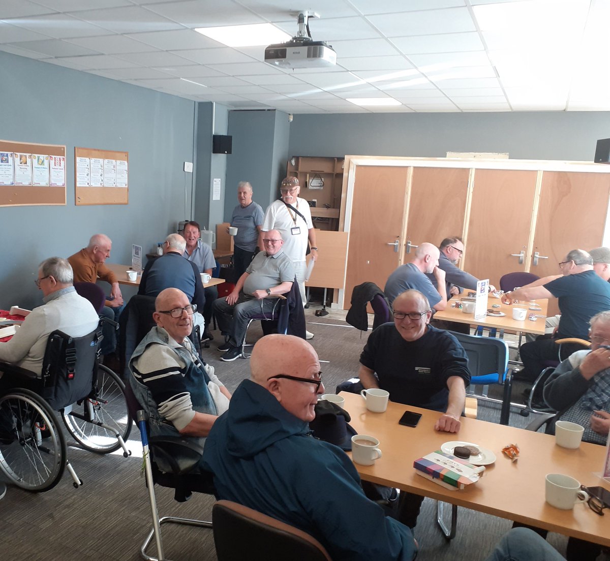 ThinkAheadWigan's tweet image. Join us this week for our following activities, all in a safe, inclusive environment at Ashland House:
π½ Potluck lunch - Today at 12.00pm
π The Tavern & Snug - Tuesday at 1.00pm
π Reiki - Tuesday at 1.00pm
π¨ Art - Friday at 10.00am
β For more info please call 01942 824888