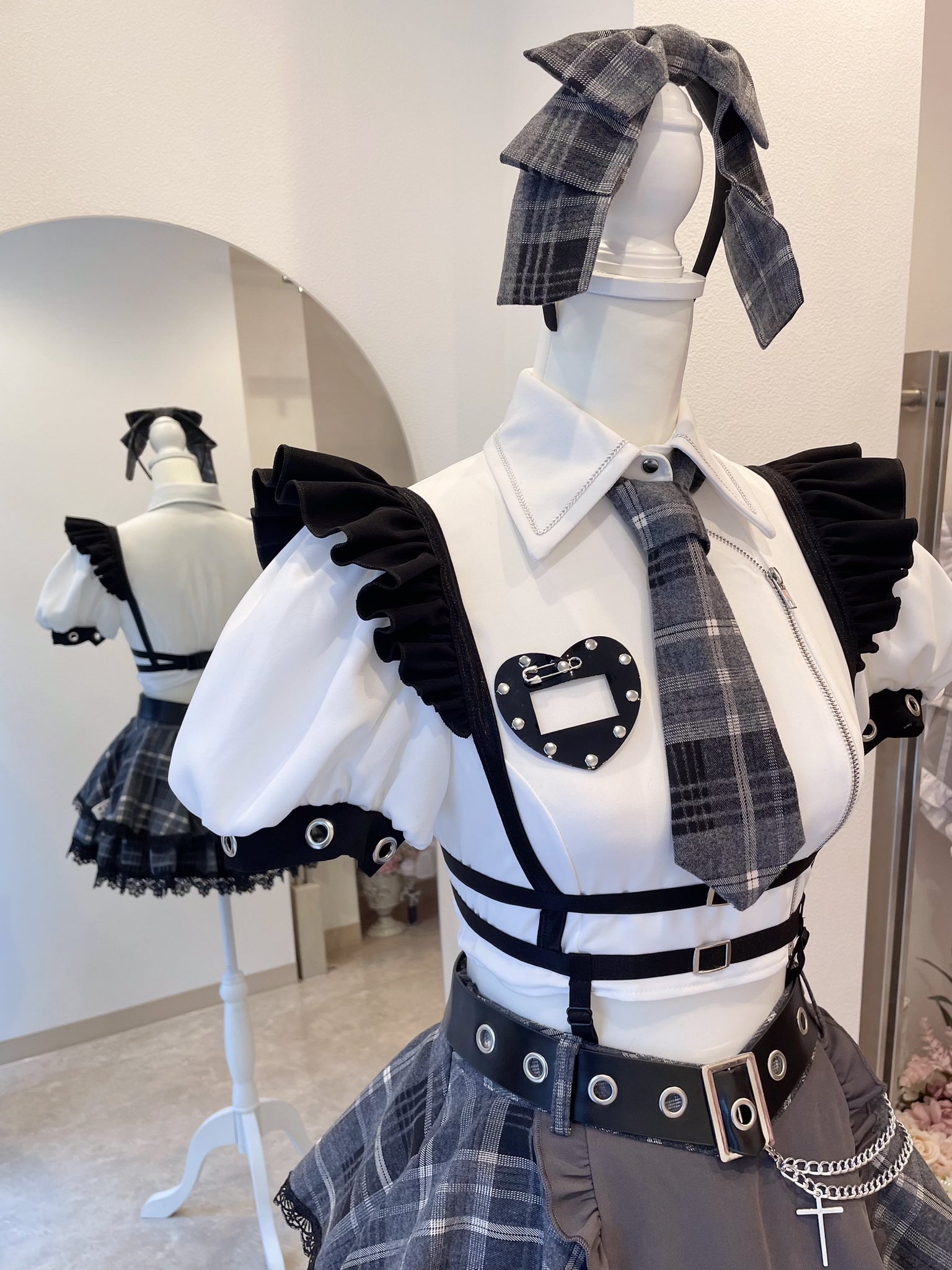 ガーリーチェックパンククラッシュメイド マリームーン×イォラタール