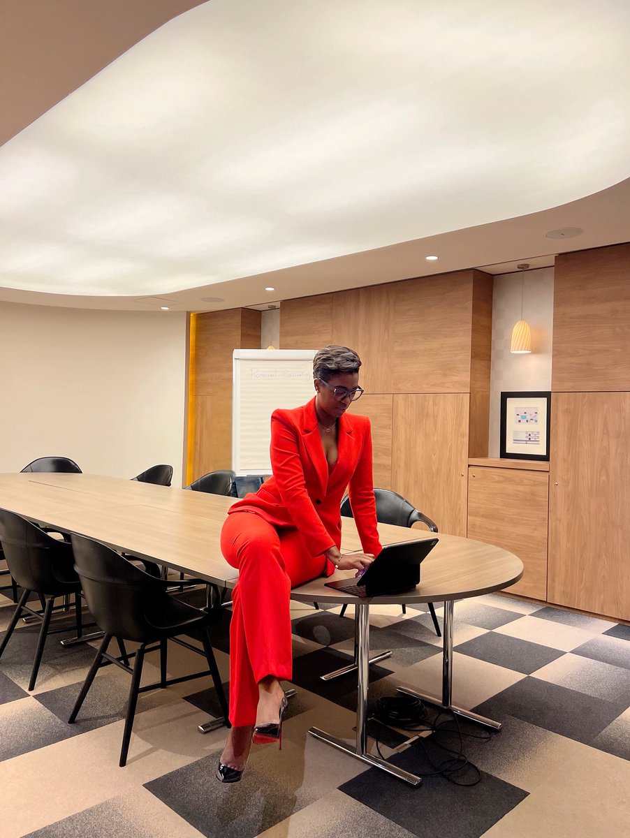 Le monde a besoin de plus de mamans qui poursuivent leurs rêves… Nos enfants nous regardent.

1/n