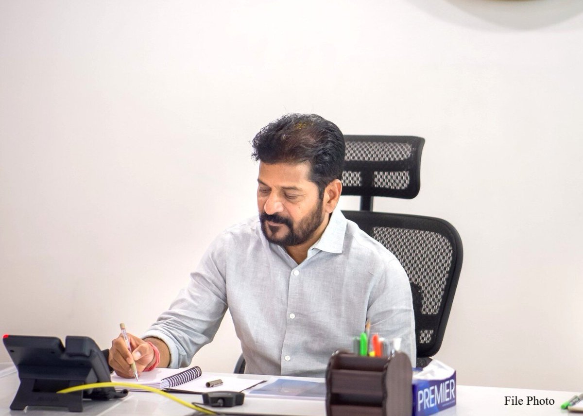 Telangana CMO tweet media