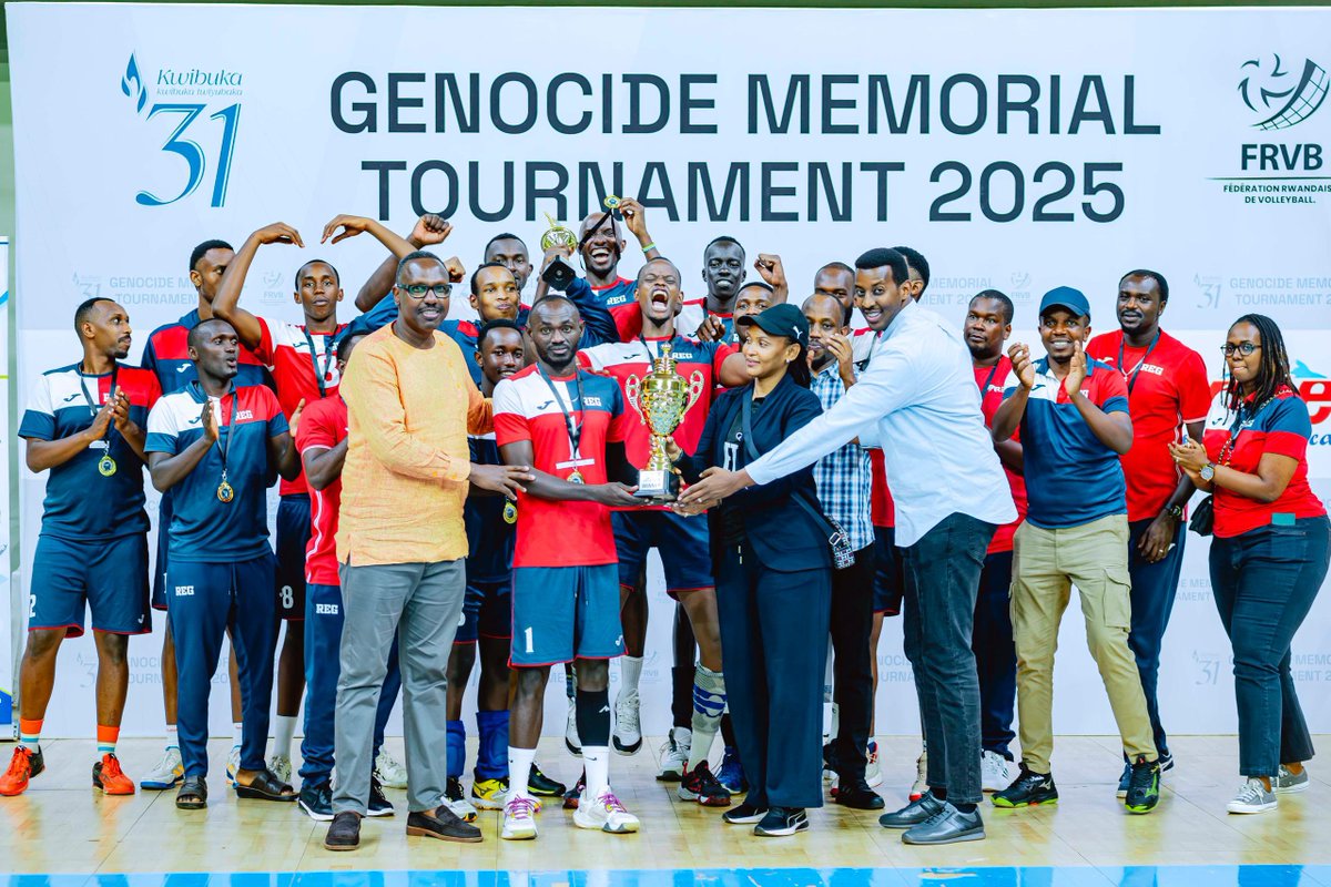 amonb_official's tweet photo. 🚨Respect to #REGVC, thank you for not letting down our flag🇷🇼. This #GMT25 was very tough, facing selections of the best players from different leagues. But @CoachMugy silenced the doubters🤫. REG, REG, REG🔴, bring me your Jersey,  I’m wearing it this Holy Week c’se this one belongs to you!🤓 

Kavalo, Rwigema, Muvara, Thon, Aguiro, Crispin, Sylvester, Sam… you guys.

#KTSports