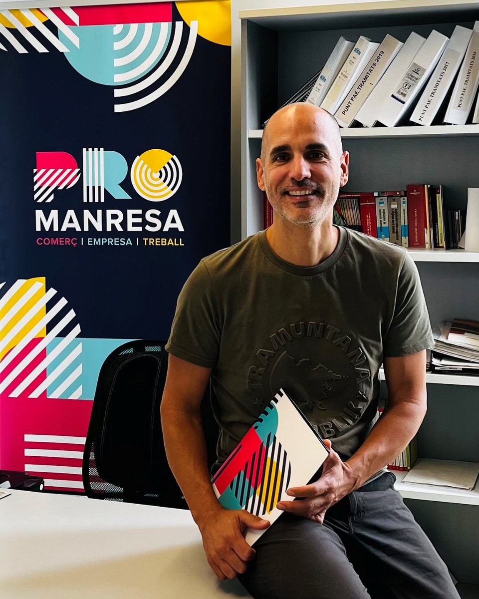 Emprenedoria (@emprencat) on Twitter photo 🎙️"La #XarxaEmprèn ens proporciona una plataforma privilegiada per compartir coneixement i bones pràctiques".
👉Nova entrevista a Roger Fosas, tècnic d’Emprenedoria i Empresa a <a href="/ProManresa/">ProManresa</a>
🔗 Llegeix-la a: gen.cat/45vHoQX
#Emprenedoria #DonaEmprèn #ProgramaPrimer 🎙️"La #XarxaEmprèn ens proporciona una plataforma privilegiada per compartir coneixement i bones pràctiques".
👉Nova entrevista a Roger Fosas, tècnic d’Emprenedoria i Empresa a <a href="/ProManresa/">ProManresa</a>
🔗 Llegeix-la a: gen.cat/45vHoQX
#Emprenedoria #DonaEmprèn #ProgramaPrimer