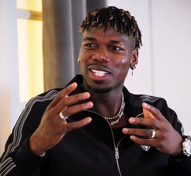 TeamCRonaldo's tweet photo. 🚨 Paul Pogba:

“Cristiano Ronaldo was never the problem. You have the best striker in history, he can not be the problem.” https://t.co/rTIaw7pYeY
