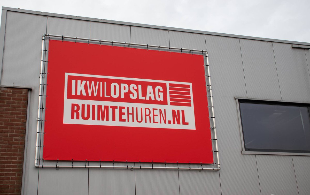 De goedkoopste #opslagruimte in de omgeving van #abbenes huren? #ikwilopslagruimtehuren Bel 0854017316 of #inboedelopslag, meubelopslag etc ikwilopslagruimtehuren.nl/opslagruimte-h… #selfstorage #katwijk