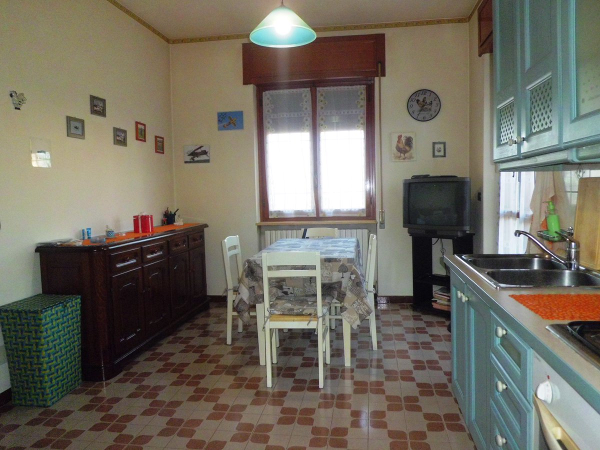 DiImmobiliare's tweet image. Carpeneto (Al), villa in posizione panoramica
idealista.it/immobile/26802…