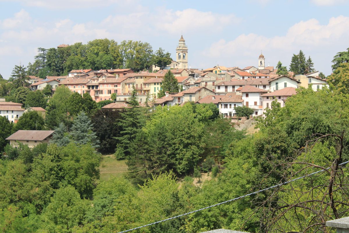 DiImmobiliare's tweet image. Carpeneto (Al), villa in posizione panoramica
idealista.it/immobile/26802…