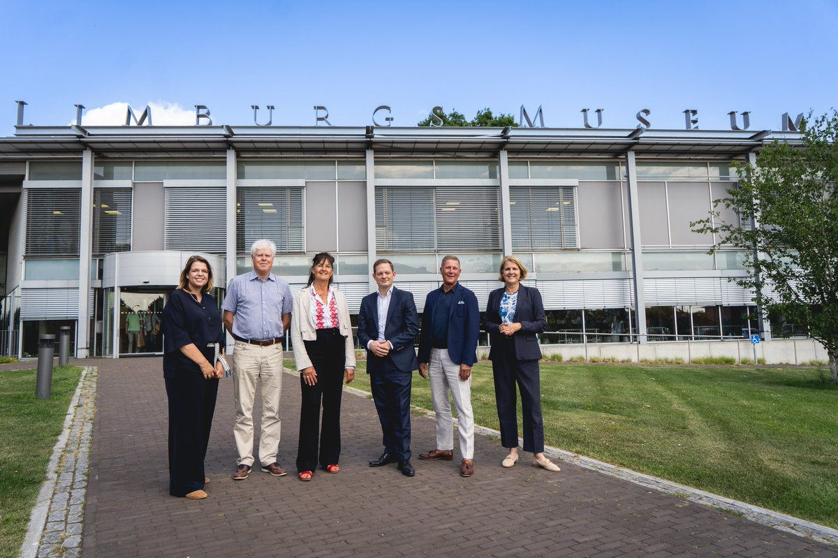 De Raad van Toezicht van het Limburgs Museum heeft vanaf 19 juni twee nieuwe leden: Mereille Klein Koerkamp en Harm Wiertz, naast de huidige leden voorzitter Monique List - de Roos, Joop de Jong, Nikola Eltink en Ruben Cox.

Lees meer via lnkd.in/eyHD7HFP