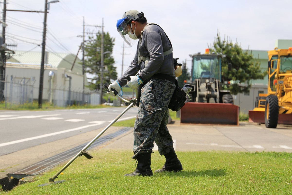 jasdf_hyakuri's tweet image. #百里基地 で働いてみませんか?
百里基地では本日から非常勤隊員(基地等内地表管理作業員(草刈))を募集いたします。
募集人数は6名で募集期間は7月13日(日)までです。採用試験は7月23日(水)を予定しています。ご興味のある方は百里基地HPをご覧ください。
mod.go.jp/asdf/hyakuri/