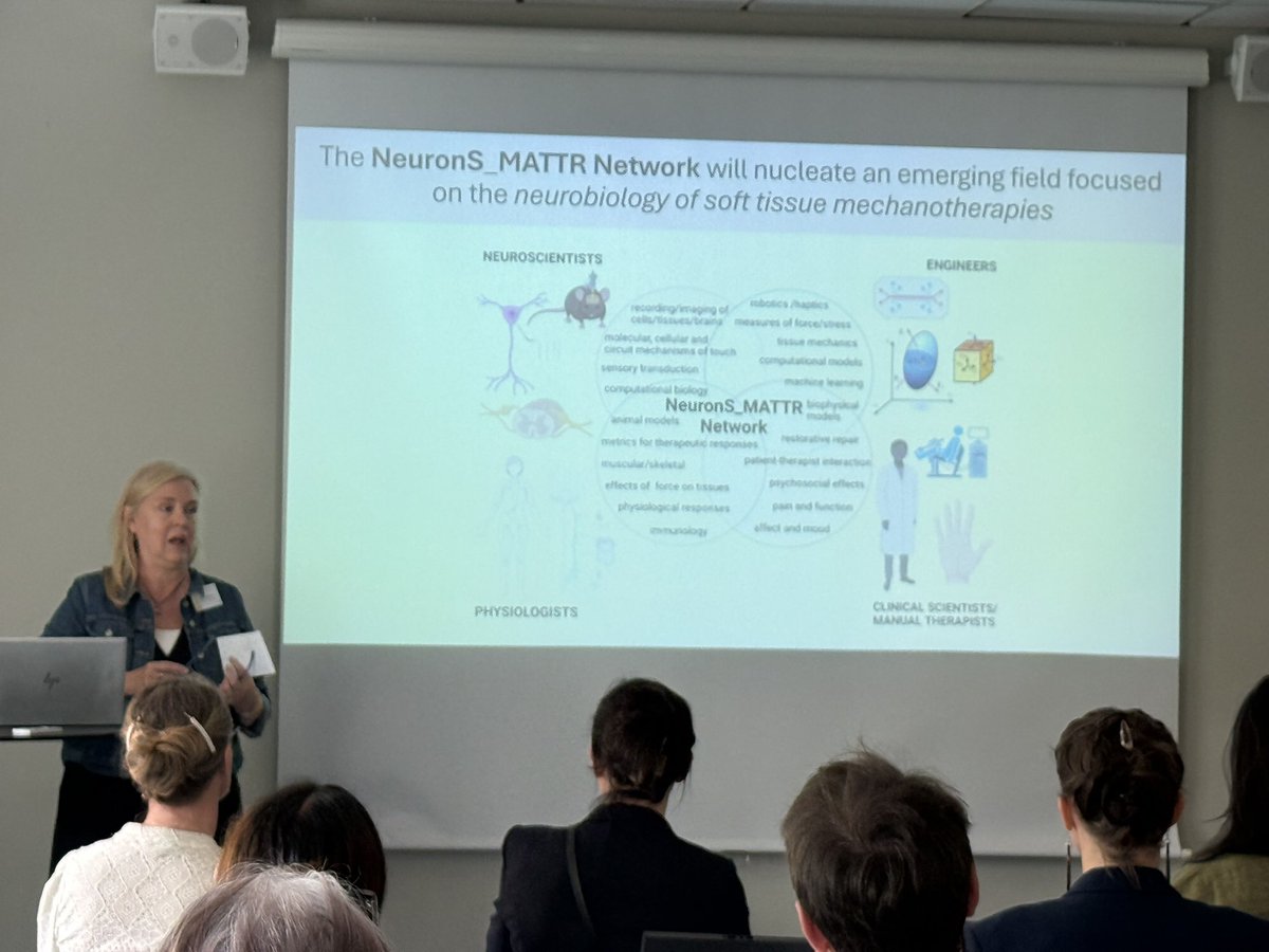 NeuronS_MATTR's tweet image. Terry kicking us off at the NeuronS MATTR summer school in Sweden!!!