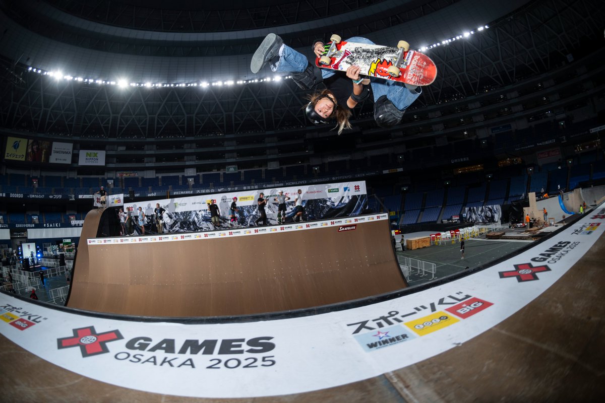 MonsterEnergyJP's tweet photo. #XGamesOsaka 2025 Women's Skateboard Vert🛹
🥇Arisa Trew
🥈Asahi Kaihara
#XGames 女子バートはアリサ・トゥルーと貝原あさひが1位&2位を獲得!
#MonsterEnergy #UnleashedAtX #Skateboarding https://t.co/B9MVusWJsq