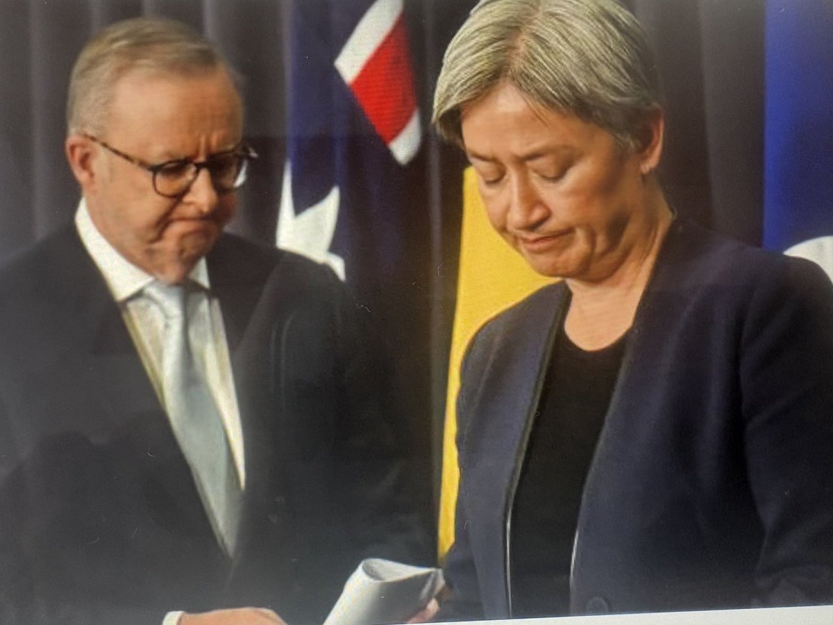 Matt_Camenzuli's tweet image. Albanese is not long for the top job.

A big call after an election where it would seem he belted the opposition.

But todays press conference exposed a ‘leader’ who, after a full days briefing, practice-and-notetaking was unable to speak with clarity. He was unable to hold his…