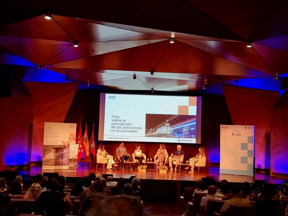 Juan Antequera (@juante79) on Twitter photo Hoy, colaborando con <a href="/madridsalud/">Madrid Salud. Ayuntamiento de Madrid</a> en el foro sobre la percepción de las adicciones en la sociedad. Ahora escuchando experiencias en primera persona. En un ratito reflexionando sobre la percepción desde los profesionales. #SaludMental #PsicologíaClínica Hoy, colaborando con <a href="/madridsalud/">Madrid Salud. Ayuntamiento de Madrid</a> en el foro sobre la percepción de las adicciones en la sociedad. Ahora escuchando experiencias en primera persona. En un ratito reflexionando sobre la percepción desde los profesionales. #SaludMental #PsicologíaClínica
