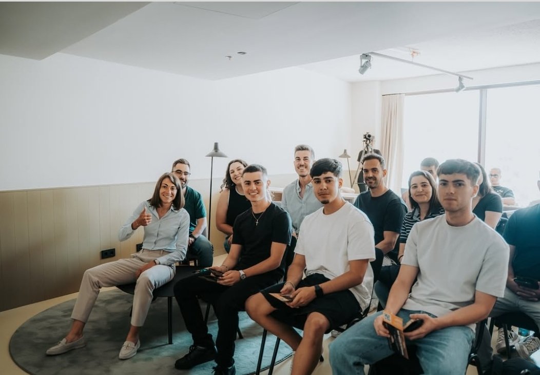 Thank you to the entire team and each person who was
present. Your energy made this day unforgettable.🙌

This wasn't "just another event"... it was a boost of
motivation, sharing and laughter (with some graphics thrown in, of course😀)