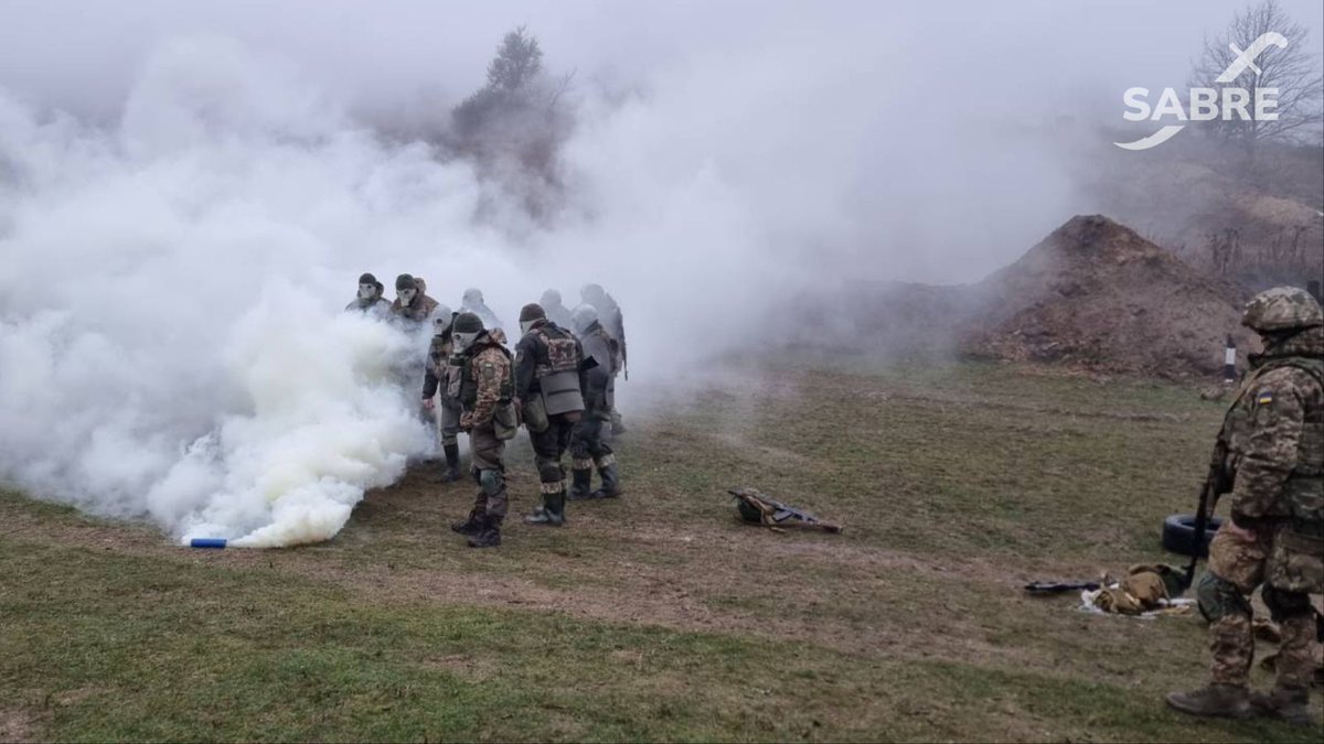 SabreAdvisory's tweet image. Sabre's volunteer instructors deliver basic training with Ukrainians, in Ukraine. Support our mission: volunteer, advocate, donate: buff.ly/sal4NW1
#Ukraine #StandWithUkraine #SlavaUkraini