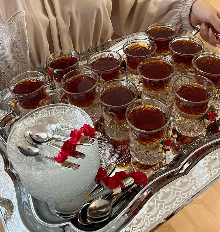 تو این هیری ویری این خواستگار بازیا چیه خدایی ...