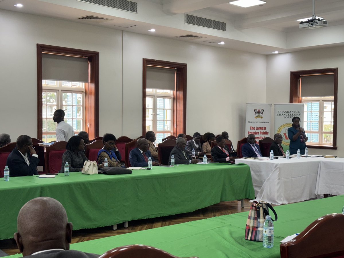 PbyakikaPauline's tweet image. Uganda Vice Chancellors Forum meeting at Makerere University to discuss the Higher Education Access Certificate Program and
other Diploma programs offered at Universities