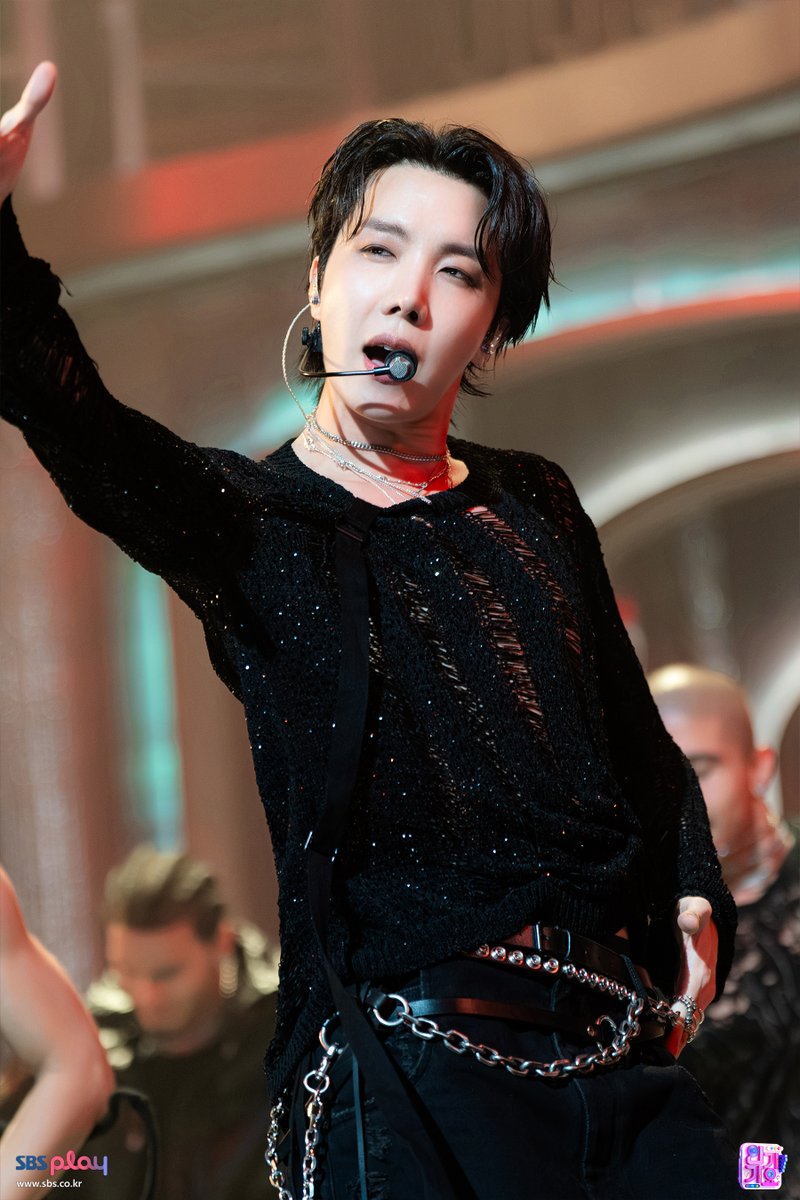 SBS 인기가요 (SBS Inkigayo) tweet media