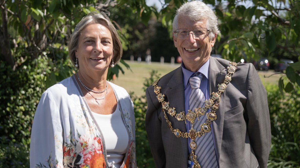 We were delighted to welcome the new Mayor of Wandsworth, Cllr Jeremy Ambache, to Founders Day this week. He spent time meeting with our Executive Leadership Team, Trustees, staff and patients. We’re excited about the opportunity to collaborate with him in his new role.