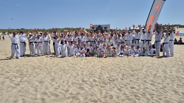 Eilanden-Nieuws tweet media