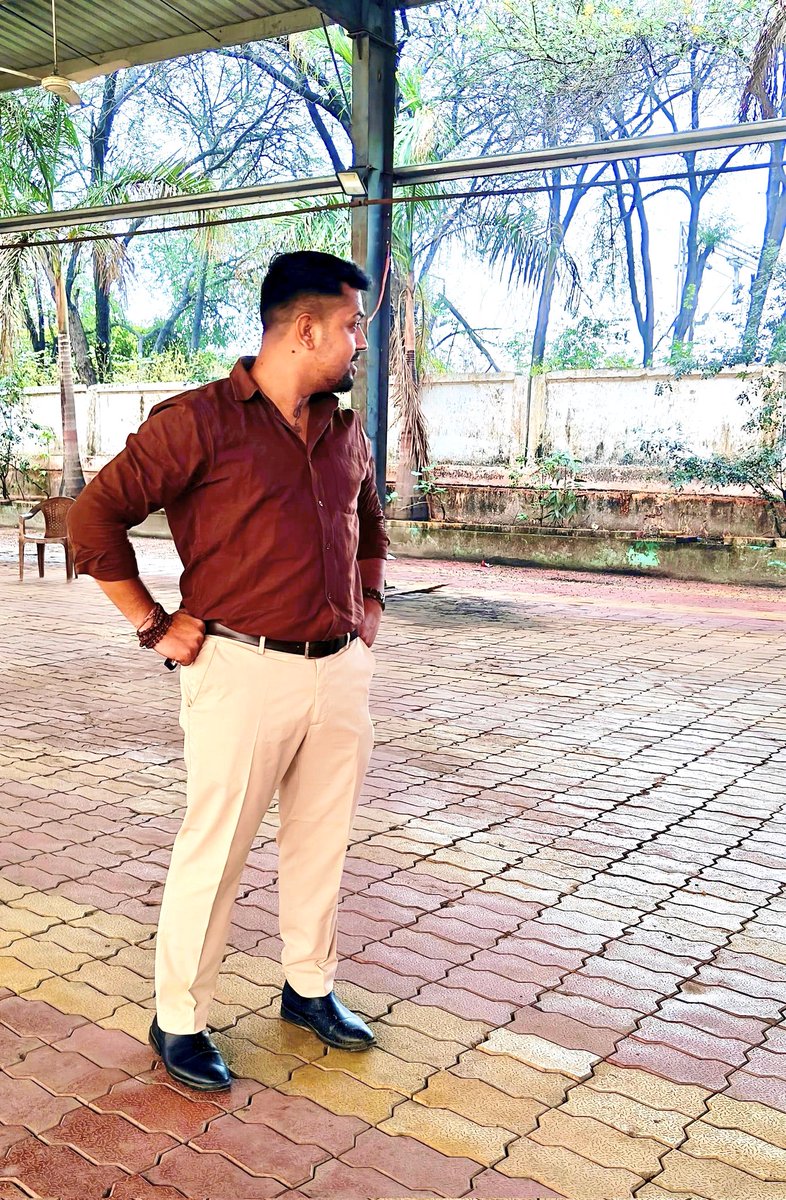 __ra_wan__'s tweet image. A Wolf Never Comes Back Before Completing His Hunt.

#WolfNature #HarMahadev