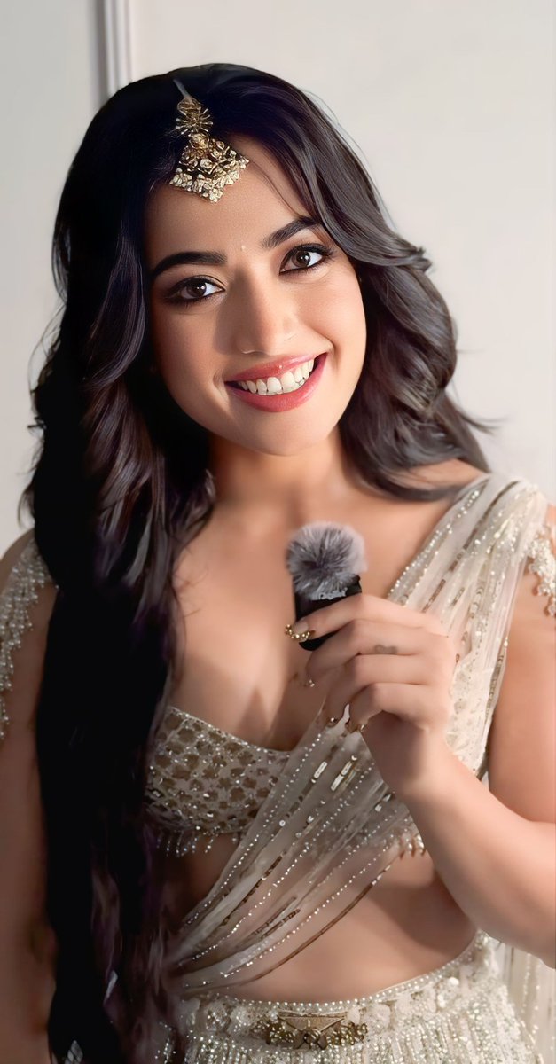 Rashmika Army (@rashmikafanarmy) on Twitter photo I'll love you through all the ups and down. Always <a href="/iamRashmika/">Rashmika Mandanna</a> β€οΈ #RashmikaMandanna I'll love you through all the ups and down. Always <a href="/iamRashmika/">Rashmika Mandanna</a> β€οΈ #RashmikaMandanna