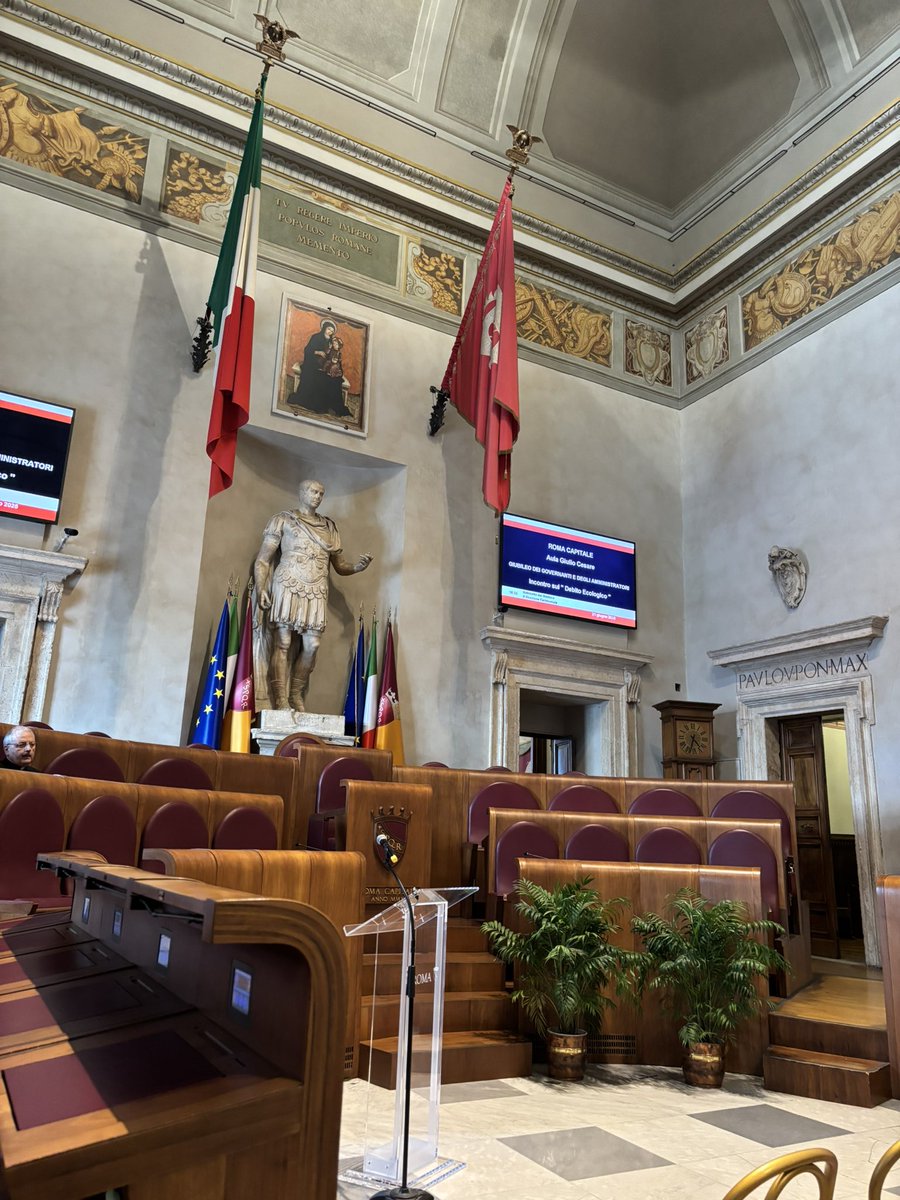 AusAmbHolySee's tweet image. Broad discussion on ecological debt with Cardinal Parolin, former Italian PM Mario Monti and Rome Mayor Roberto Gualtieri as part of the Governors Jubilee. #Caesar full size statue watching over proceedings.