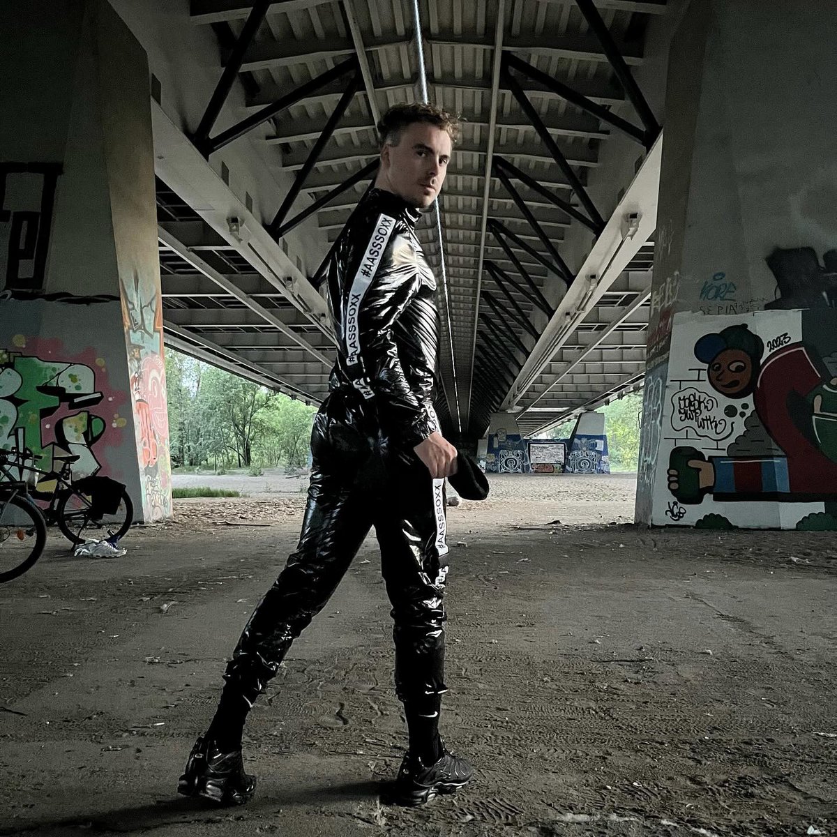 With or without a mask? 👼😈
#gaysneakers #gayfetish #gaysport #aasssoxx 

<a href="/aasssoxx_pl/">AASSSOXX Official 19k</a>