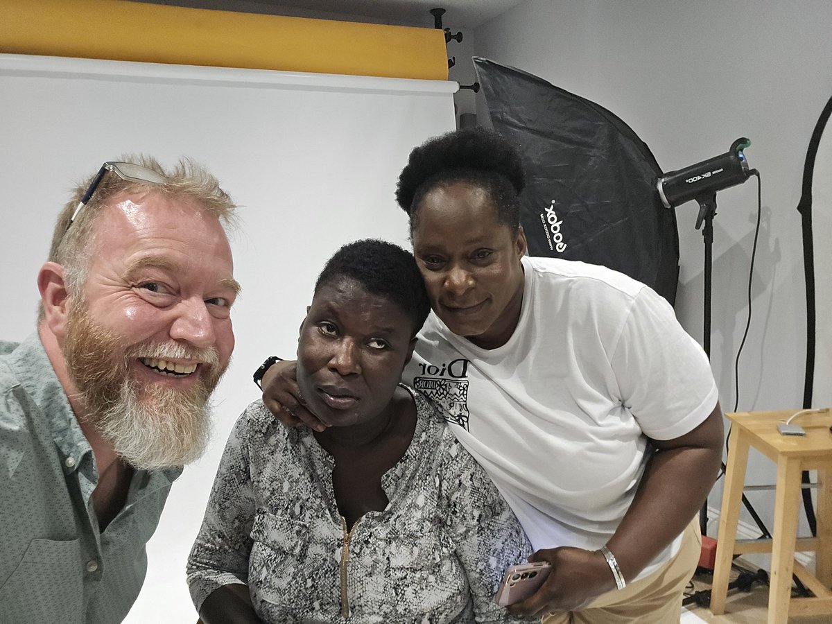 Getting a passport photo shouldn't be this hard - but for many autistic/SEN families, it is.

Read my post about Tessy and Agnes' struggle, and how I helped at my autism-friendly studio.
 manchesterphoto.com/autism-sen-pho…

#AutismFriendly #SENSupport #InclusivePhotography #PassportPhotos
