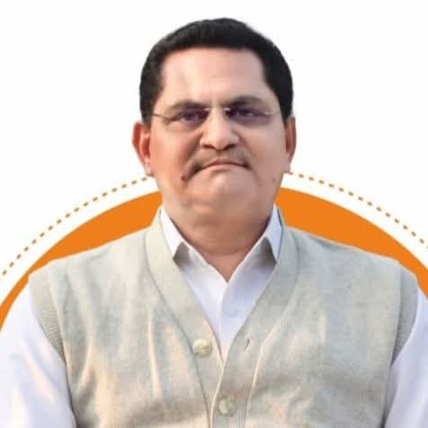 muljibhaichauhn's tweet image. જીલ્લા ભાજપાના પૂર્વ પ્રમુખશ્રી.સર્વોત્તમ ડેરીના  ચેરમેનશ્રી મહેન્દ્રભાઈ. પનોતને જન્મદિવસની ખુબ ખુબ શુભેચ્છાઓ.@PanotMahendra