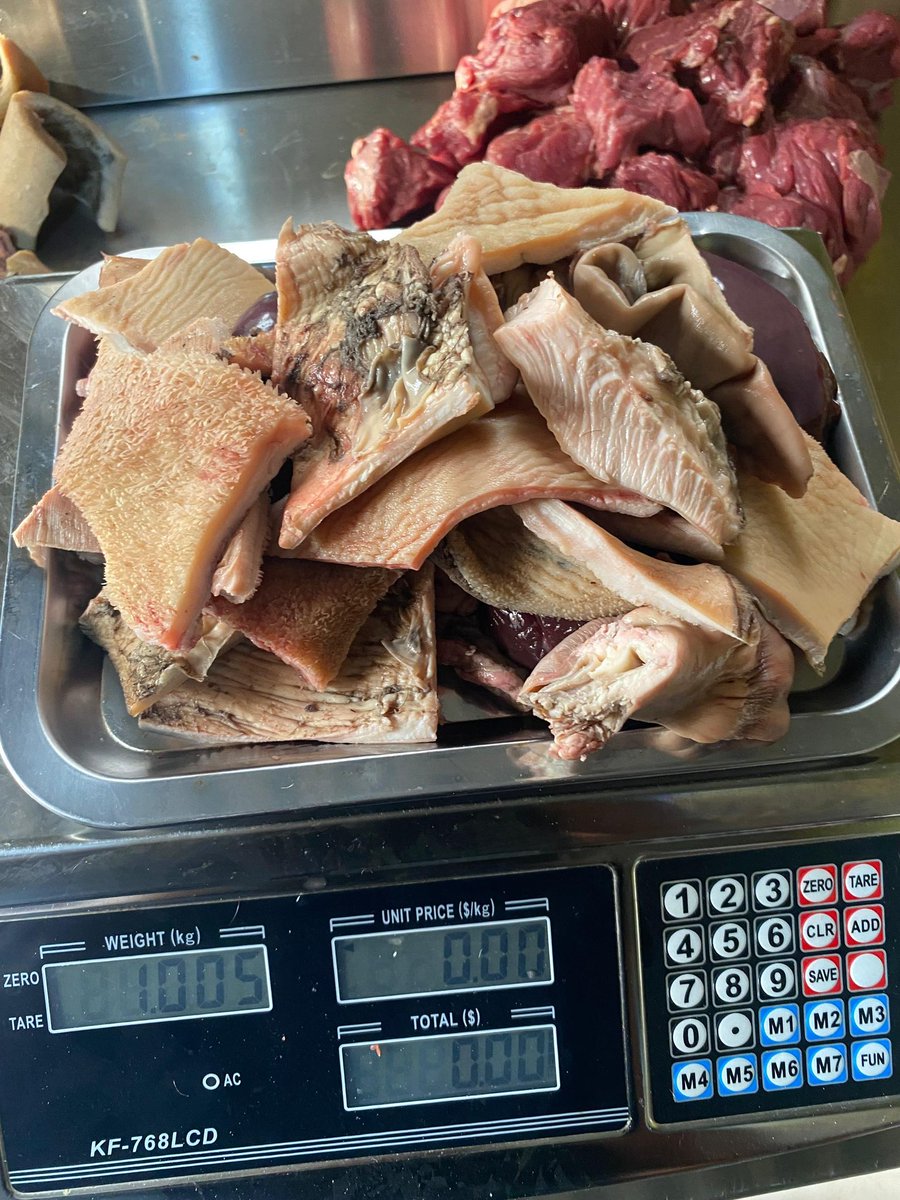 themeatcong's tweet image. Don’t run out of meat in your freezer
Send us a DM to stock up today!
We have beef, goat meat, cow leg, ponmo, offals and many more🥩