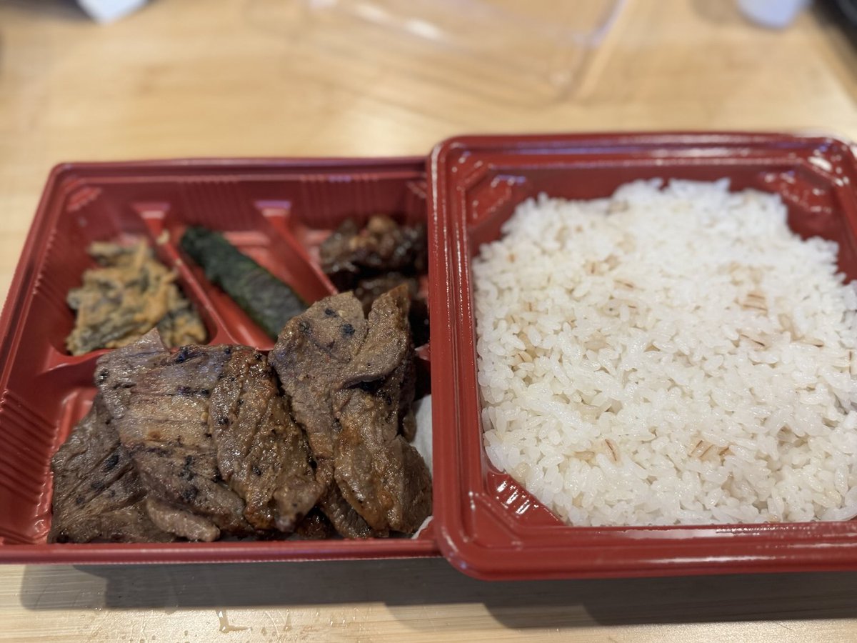 明日は顔射物なので、ガッツリ食べます👍👍
後は自家製発酵ミネラルドリンクで腸の調子を整えます😌

#ボッキ飯