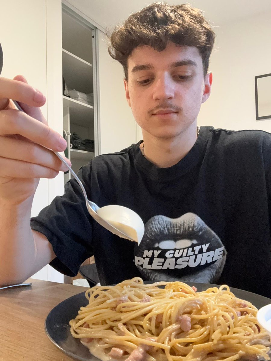 Shifters tweet media