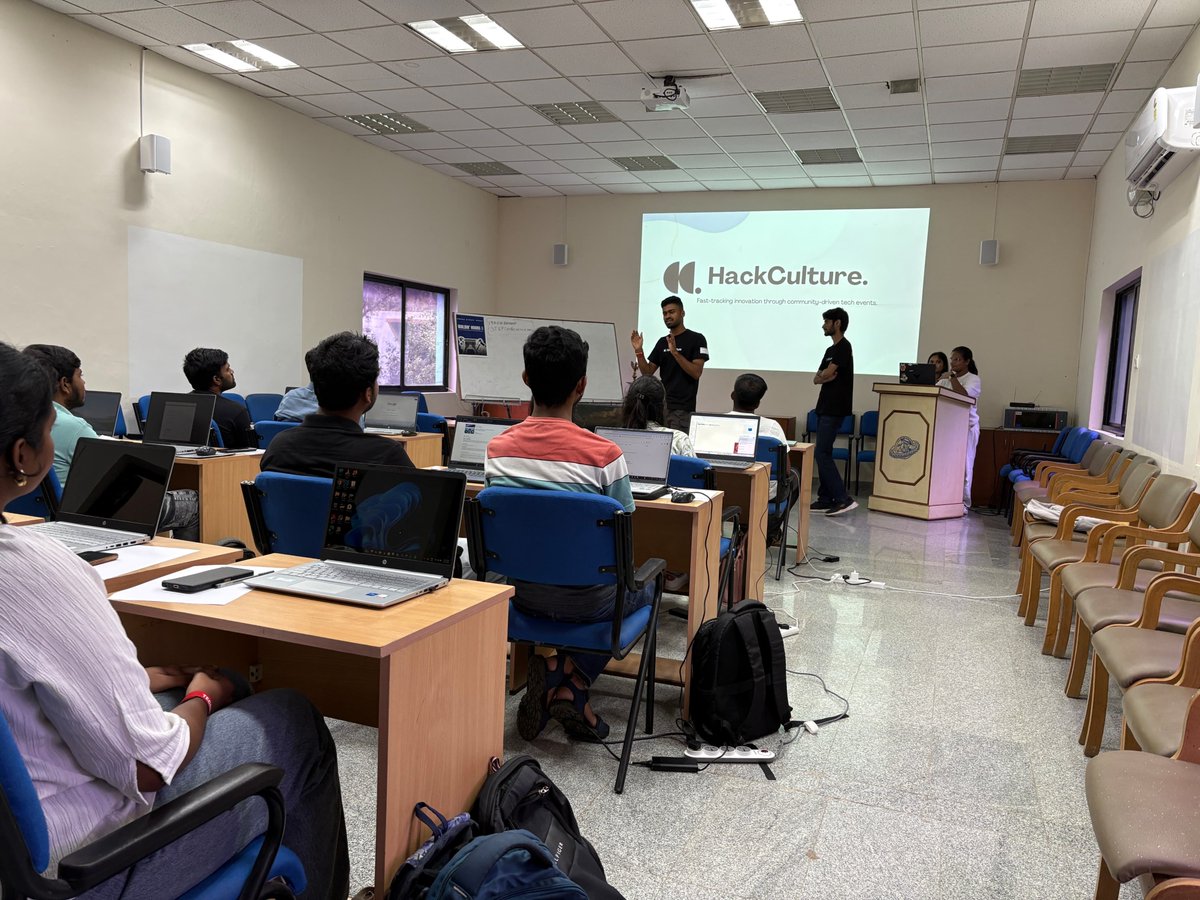 Hack_Culture's tweet photo. 25 seats. 150+ signups. Vibes? 
Buildin' Hours 3.0 at STEP Mysuru was an absolute madness .Built full-blown websites using Windsurf—IN JUST HOURS Real tools, Real products, Real fast 
#BuildinHours #HackCulture #windsurf #TechTalent https://t.co/EtOAjXFzfh