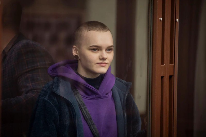 Украинке Ирине Навальной утвердили приговор в 8 лет колонии по делу о подготовке теракта в Мариуполе

Апелляционный военный суд в подмосковной Власихе оставил в силе приговор в 8 лет колонии жительнице Мариуполя Ирине Навальной, осужденной в России по статьям о попытке совершения