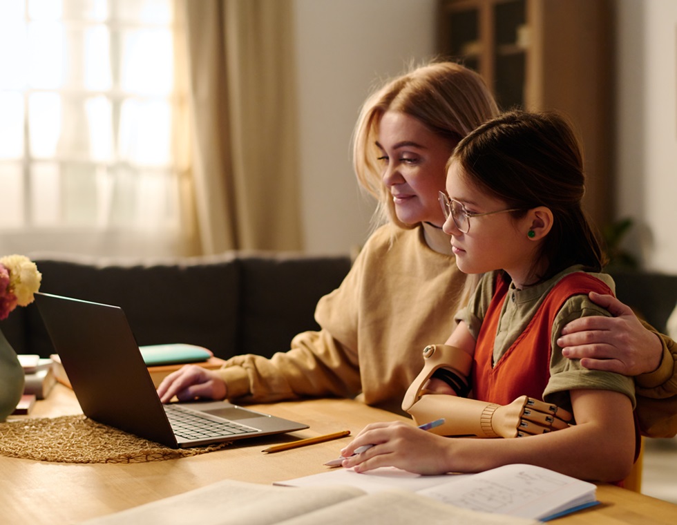 Explore our Family Information Service Directory to discover activities, local childcare options, clubs, support services, and events near you! orlo.uk/SlFfM