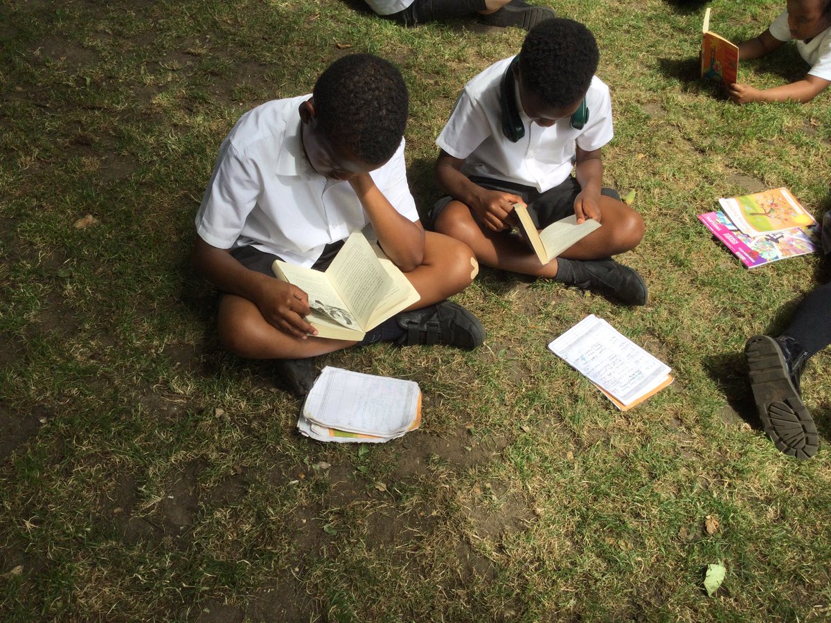MissWardHMPS's tweet photo. Year 4 enjoyed their readathon on Friday relaxing in the shade in the garden @HerbMorrPriSch #readingforpleasure 😀 https://t.co/2lGkQPiuBX