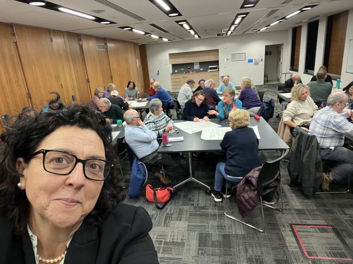 Democracy in action! The wonderful volunteers from the Kooyong 2025 campaign getting started on their community submission to the Joint Standing Committee on Electoral Matters.