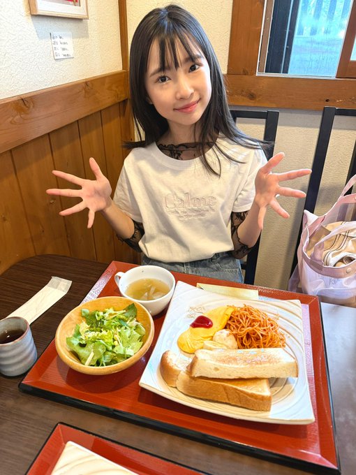 Twitterのコスプレ画像3