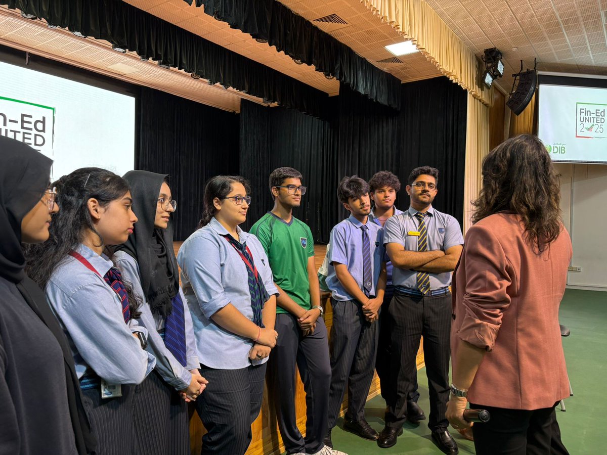 official_TWS's tweet image. Year 12 Students explored budgeting, saving, and smart spending—key skills for a financially independent future.
Financial literacy = informed, empowered choices.
#ASInduction2025 #FinancialLiteracy #LifeSkills #WestminsterSixthForm
