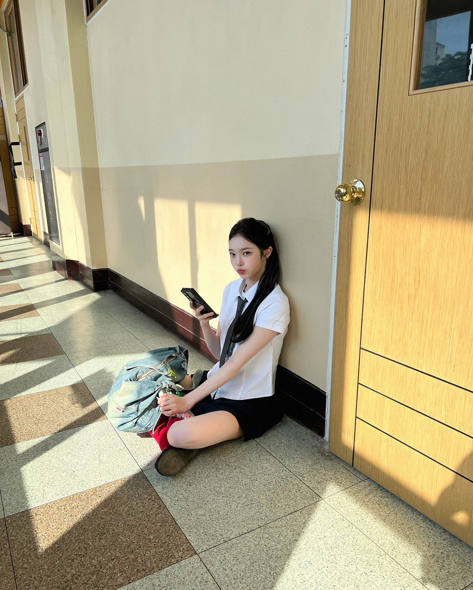 wwwkabicom's tweet image. 굿바이썸머 자동재생됨