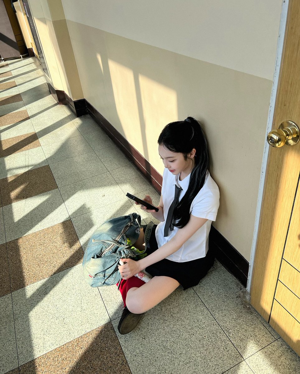 wwwkabicom's tweet image. 굿바이썸머 자동재생됨