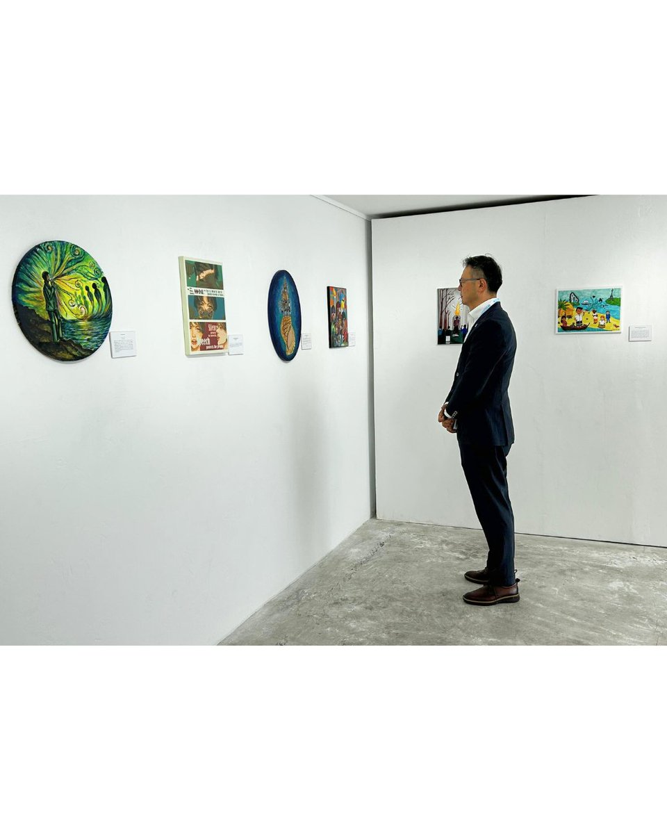 HRC of the Maldives (@hrcmv) on Twitter photo <a href="/TransparencyMV/">Transparency MV</a> We were honored to welcome Mr. Hao Zhang, United Nations Resident Coordinator in the Maldives, to the World Whistleblowers Day Art Exhibition.
#WorldWhistleblowersDay <a href="/TransparencyMV/">Transparency MV</a> We were honored to welcome Mr. Hao Zhang, United Nations Resident Coordinator in the Maldives, to the World Whistleblowers Day Art Exhibition.
#WorldWhistleblowersDay