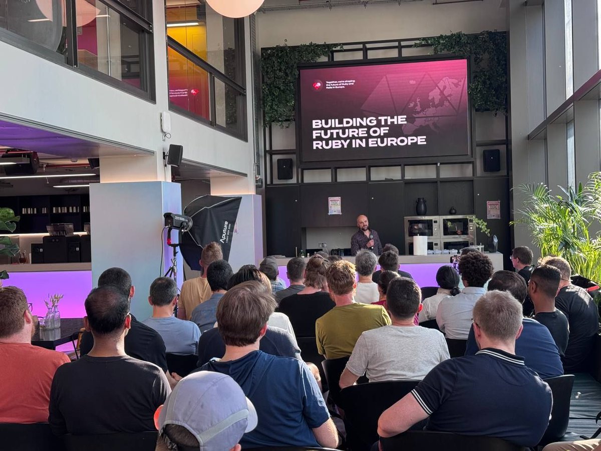 visualitypl's tweet image. Last week our team hit the UK!
🎤 Co-hosted Ruby + AI Meetup in London
🌊 Enjoyed Brighton Ruby by the sea
👋 Met old friends, made new ones
Next stop: Berlin - Ruby + AI Meetup tomorrow! See you there?
🔗 lu.ma/286b35qd
#Ruby #Rails #AI #BrightonRuby #RubyMeetup