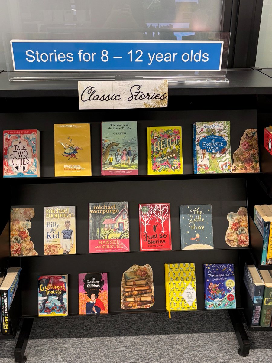 corkcolibrary's tweet image. Get into the Summer Stars mood by diving into a good story!
Check out the great selection of Children’s Classics on display at #bandonlibrary this week.

#SummerStars2025 #RightToRead